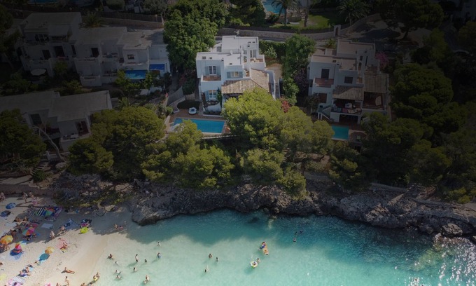 Cala d'Or Villa | Beach Villa with Direct Access to Cala Gran Beach