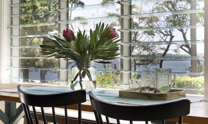 Pearl Beach House | Beach Vista - A Designer Delight Oposite The Beach
