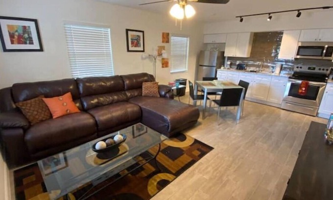 Clearwater Apartment | Beach within Reach Apt 1