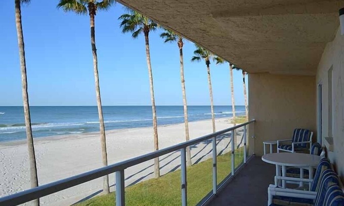 Longboat Key Condo | Beachcomber unit 202