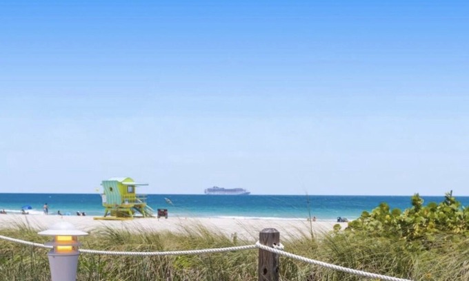 South of Fifth Condo | BeachFront-1 Bedroom Unit 119-Free Parking-Ocean Drive-South of 5th-South Beach