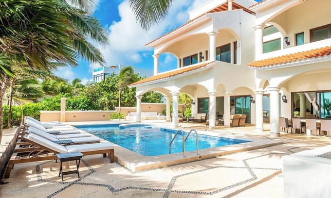 Soliman Bay Villa | Beachfront 10BR Hacienda Caracol w/Chef & Pool
