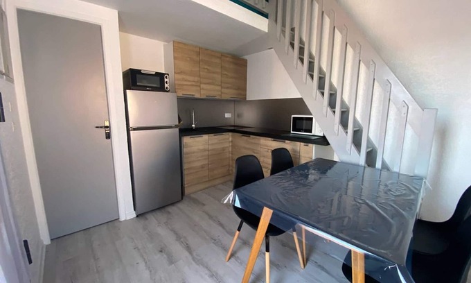Port Leucate Apartment | Beachfront 1BR Loft with Terrace, Parking, and Close to Shops in Port Leucate