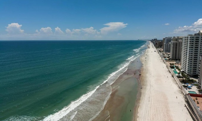 River Ridge Estates House | Beachfront 4 Bedroom 4 Bath with Huge Deck Wifi