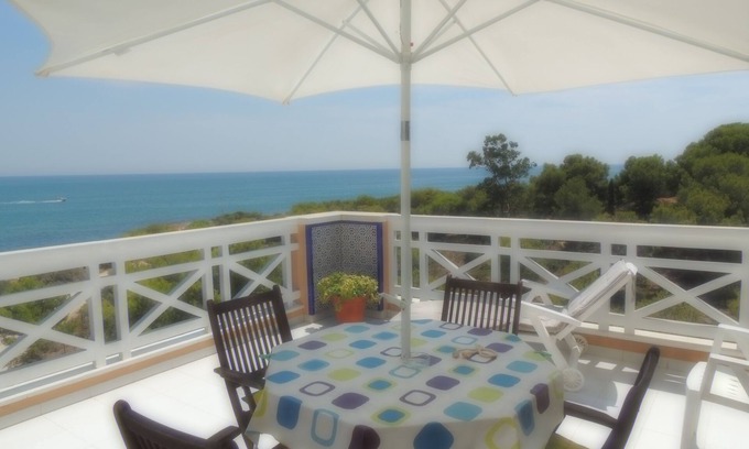 Peniscola Apartment | BEACHFRONT AND FOREST