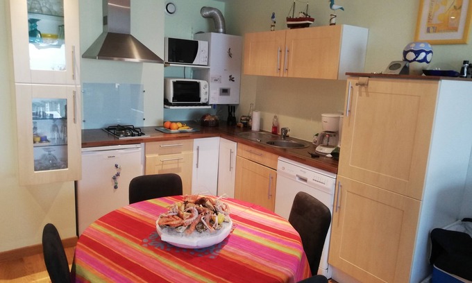 Le Crotoy Apartment | Beachfront apartment and town center