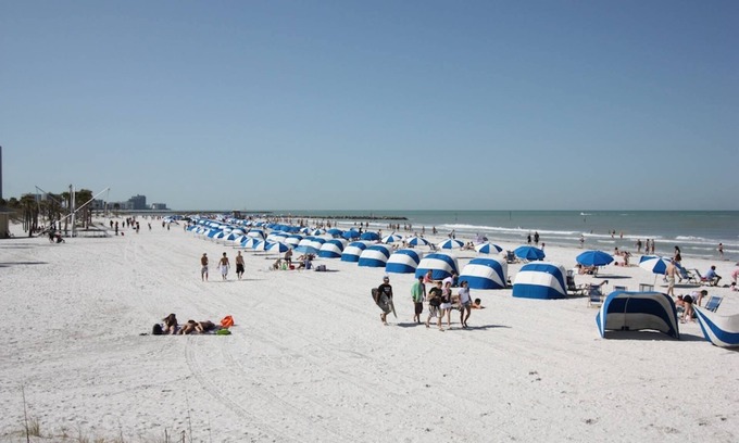 Indian Rocks Beach Condo | Beachfront Beauty w/Gulf View! Balcony, Heated Pool! Free Activities Included! ~ 105 Hamilton House