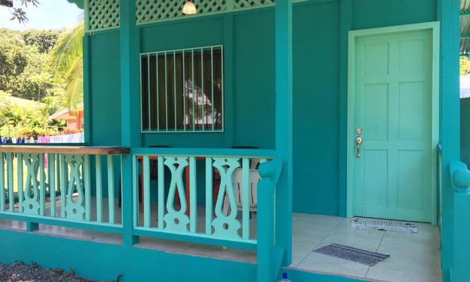 Punta Uva House | Beachfront Bliss in Punta Uva
