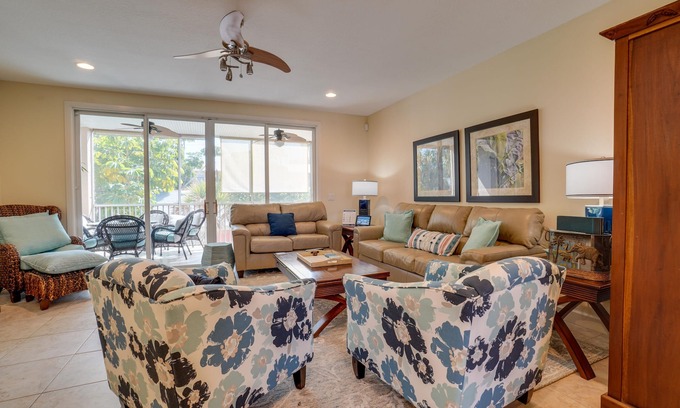 Bradenton Beach House | Beachfront - Bradenton Beach Club 225 by SeaBreeze Vacation