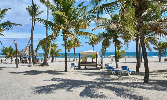 Villas Del Mar Apartment | Beachfront Condo Costa del Sol Sleeps 6