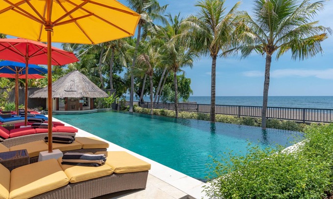 Dencarik Resort | Beachfront In Balance Resort - Garden View Villa 1