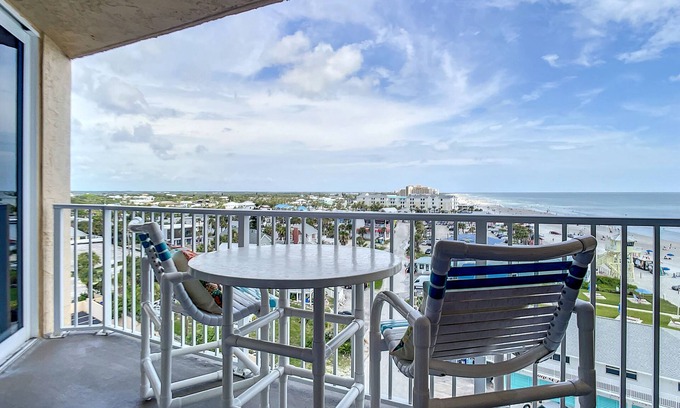 Horton Shores Condo | Beachfront Oceanview Unit - Pool & Steps to Flagler Ave