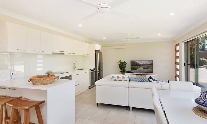 Kingscliff Apartment | Beachfront On Marine – 1