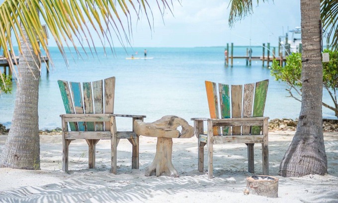 Key Largo House | BEACHFRONT POOL HOME