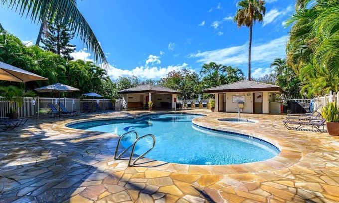 Kihei Condo | Beachfront Studio | Walk to Kamaole Beach + Pools