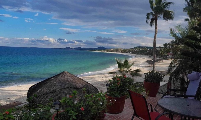 Buenavista House | Beachfront Stunner with Pool and Hot tub