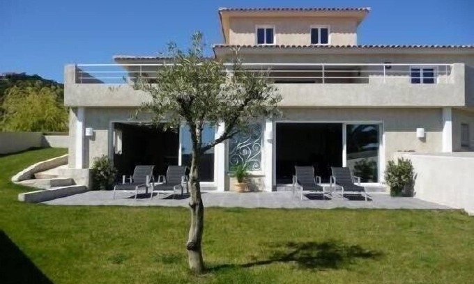 Solenzara Villa | Beachfront villa, heated indoor pool, 8 people, well equipped