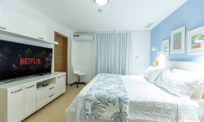 Villas Del Mar Apartment | BeachFront| WorkDesk| Pool| Restaurant| FastWifi