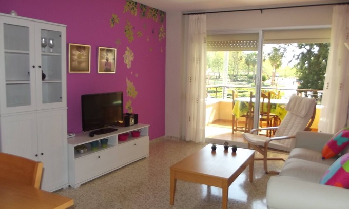Rincon de la Victoria Apartment | Beachside vacation with free wifi