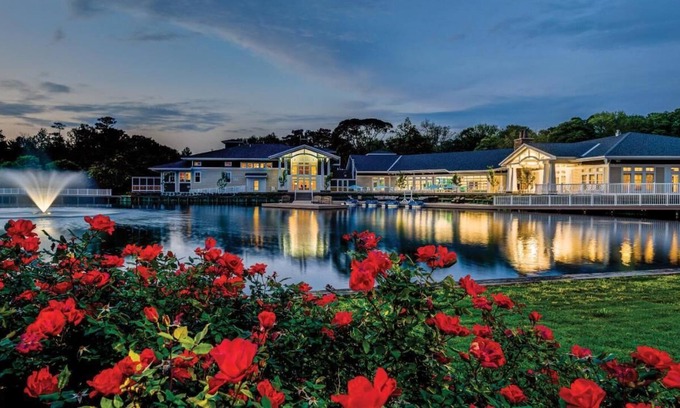 Sea Scape Resort | Beachwoods -- a premiere 4 season resort property 5 min. from the beach!