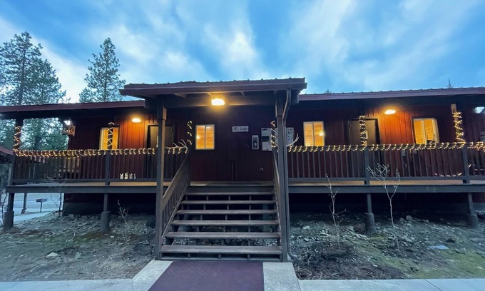 Thompson Falls Cabin | Bear Creek Resort, Lower Cabin Suite (1 King Bed), Lower Cabin Suite (1 King Bed)
