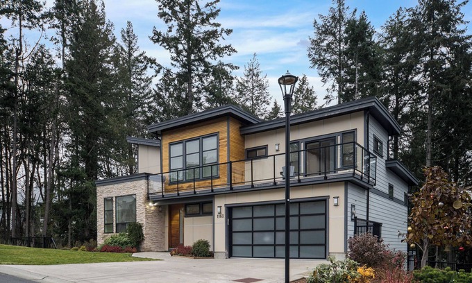 Bear Mountain Resort House | Bear Mountain Resort Community Luxury House