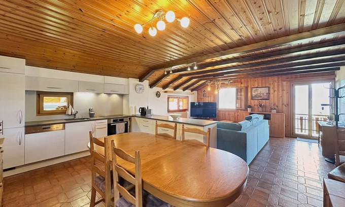 Les Mayens-de-Sion Apartment | Bear Ridge Retreat - 8mns to slopes - Swiss Alps