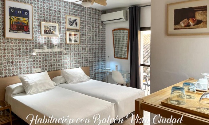 Torremolinos House | Beatriz Charming Hostal