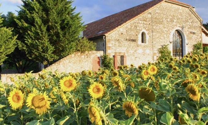 Touffailles House | Beau Gîte Avec Belle vue Fait Avec Goût et Cœur