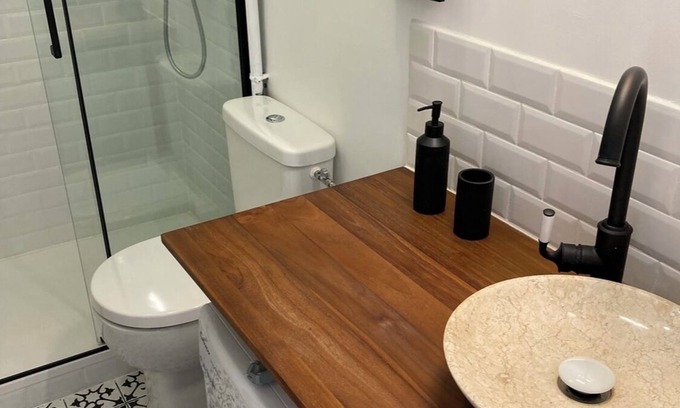 Clamart Apartment | Beau Studio Lumineux et Bien Desservi, en Plein Coeur de Clamart