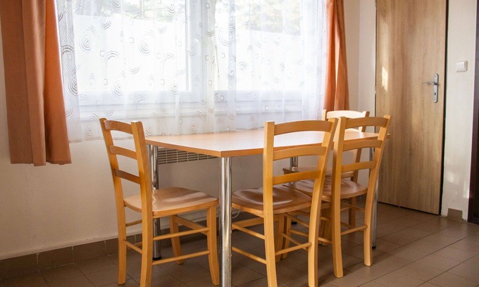 Hradec Kralove House | Beautiful apartment in villa for 12 guests with WIFI, TV, patio and pets allowed