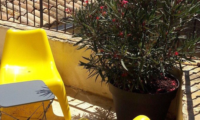 La Capelle-et-Masmolene House | Beautiful village house 10 mins from Uzès