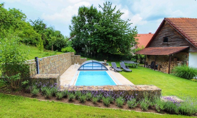 Libel Villa | Beautiful private villa for 5 people with WIFI, private pool, A/C, TV, terrace and parking