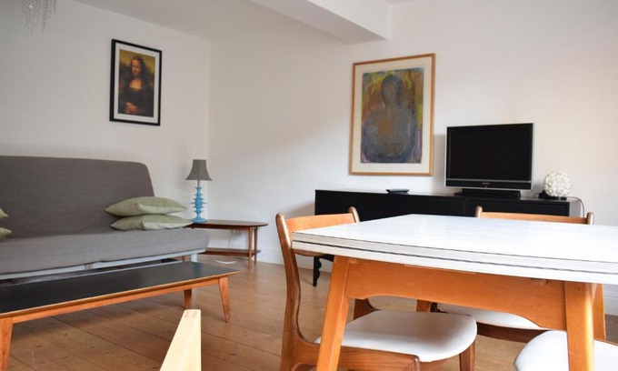 Deptford Apartment | Beautiful 1 Bedroom Flat in Deptford