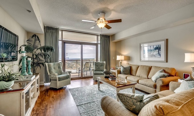 Windy Hill Condo | Beautiful 16th Floor Oceanfront Condo at North Beach Resort - $300 FREE Activities Daily!