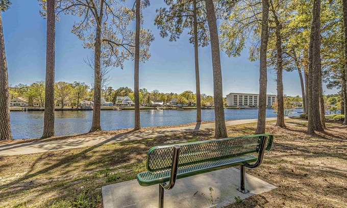 Myrtle Beach Condo | Beautiful 1st floor Myrtle Beach Getaway on Arrowhead Golf course