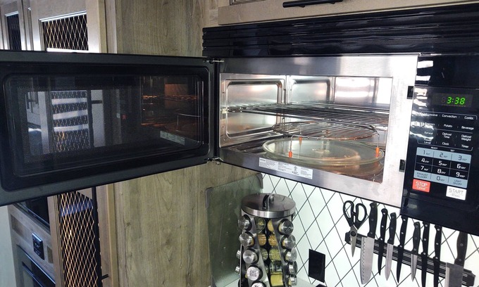 Gold Hill House | Beautiful 2 Bdrm with a bed loft and washer/dryer. Lots of space and extras!