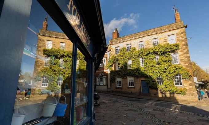 Wirksworth House | Beautiful 2 bed cottage set in the countryside