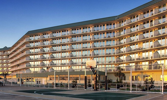 Bostroms Apartment | Beautiful 2 bedroom unit at resort, sleeps 6