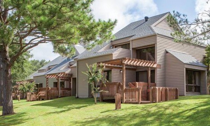 New Bern Apartment | Beautiful 2 bedroom unit at resort, sleeps 8