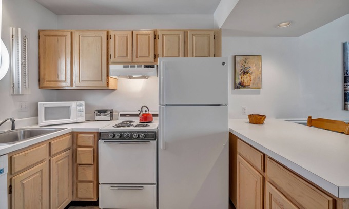 Norwich Villa | Beautiful 2 story 1 Bedroom Villa with two full bathrooms