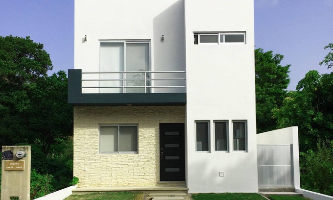Puerto Morelos House | Beautiful 3 bedroom house with private pool in Puerto Morelos.