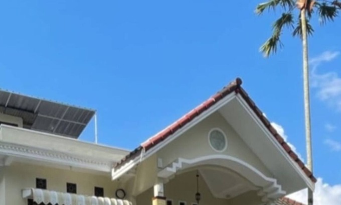 Oro Oro Ombo Villa | Beautiful 4-bedroom villa in Jawa Timur with stunning views ,comfy n homey villa