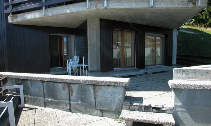 Anzere Apartment | Beautiful 5-room flat (max 8-10 pers), renovated, near the cable car with view on the Valaisan Alps.