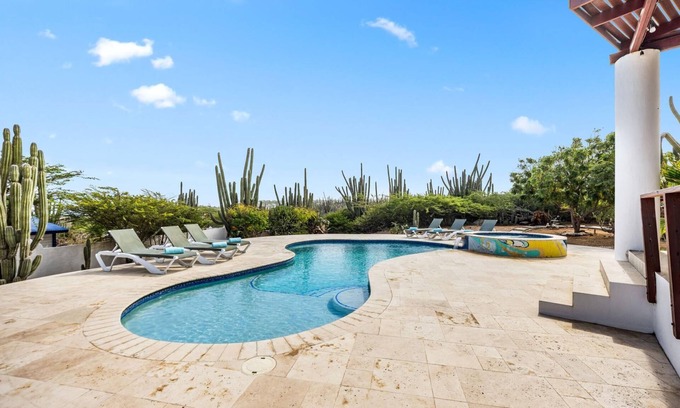 Alto Vista Villa | Beautiful 5BR Villa *Zen*Nature*Views*BBQ*BathTub*