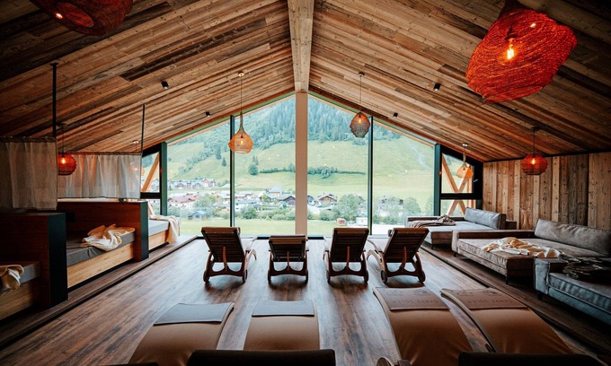 Rauris Apartment | Beautiful apartment with 2 bathrooms, on ski slope
