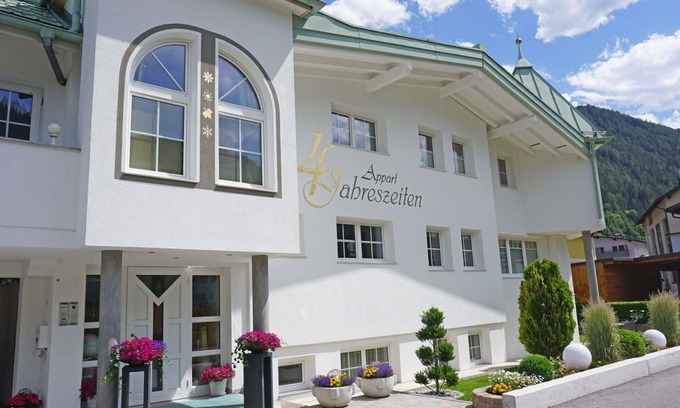 Ried im Oberinntal Apartment | Beautiful apartment for 4 people with WIFI, TV and patio