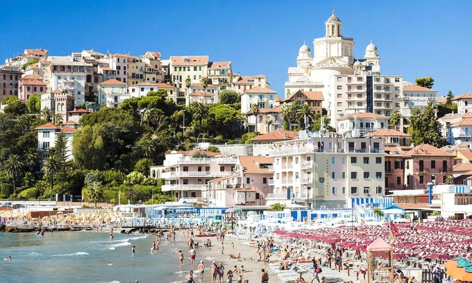 Cervo Apartment | Beautiful and cozy vacation apartment in the small coastal town of Cervo.