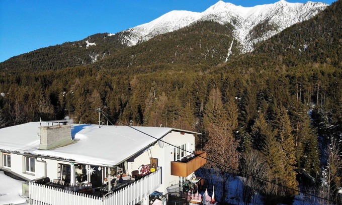 Reith bei Seefeld Apartment | Beautiful apartment for 6 people with WIFI, TV, balcony, pets allowed and panoramic view