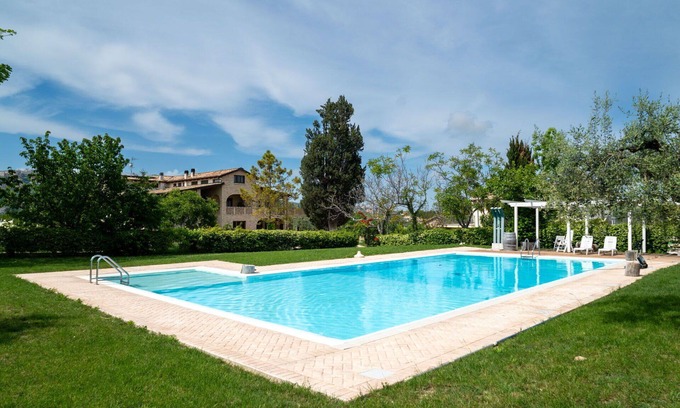 Citta Sant'Angelo Apartment | Beautiful apartment for 4 guests with WIFI, pool, A/C, TV, patio and pets allowed